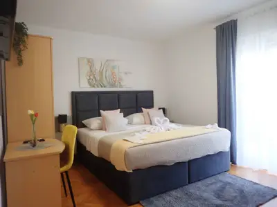 Ferienwohnung für 6 Personen (75 m²) in Tribanj 2/10