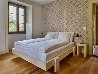 Grosses Schlafzimmer 2