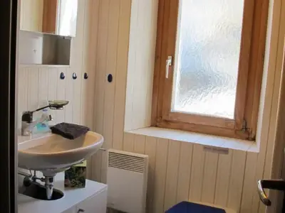 1. WC mit Dusche