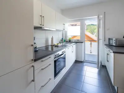 KITCHEN, INSIDE