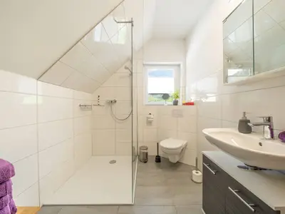 INSIDE, BATHROOM
