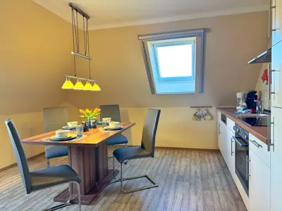 Ferienwohnung für 6 Personen (75 m²) in Lietzow auf Rügen 1/10