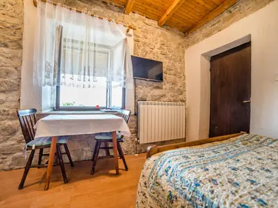 Ferienwohnung für 2 Personen (23 m²) in Hum 8/10