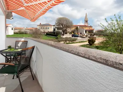 Ferienwohnung für 6 Personen (110 m²) in Nova Vas 1/10