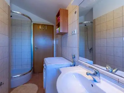 Ferienwohnung für 5 Personen in Otok Veli Drvenik 5/7