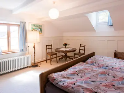 Schlafzimmer 1