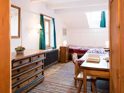 Schlafzimmer 2