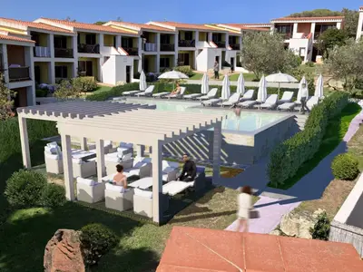 PoolOfHouse