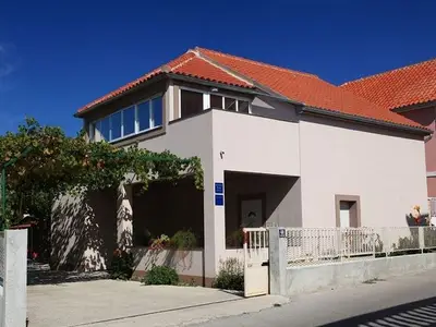 Ferienwohnung für 3 Personen in Zablaće 2/10