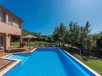 Ferienwohnung für 6 Personen (110 m²) in Radetići 2/10