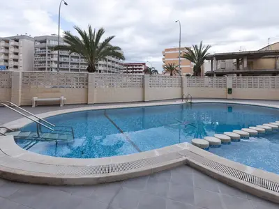 PoolOfHouse