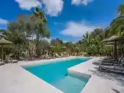 PoolOfHouse