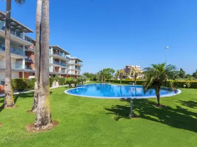 PoolOfHouse