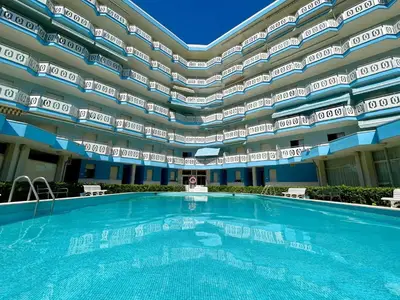 PoolOfHouse