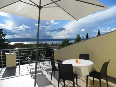 Terrasse mit Meerblick