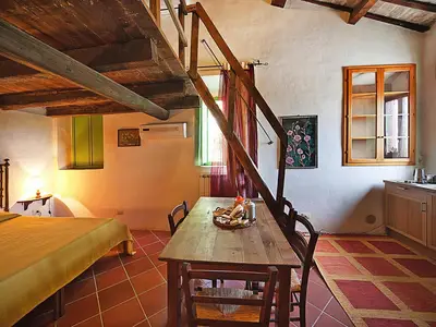 DiningRoom