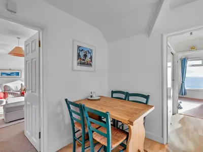 DiningRoom