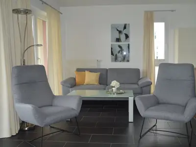 Wohn-Essbereich mit Couch