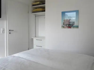 Schlafzimmer mit Doppelbett