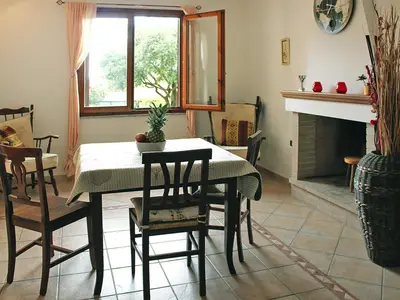 DiningRoom