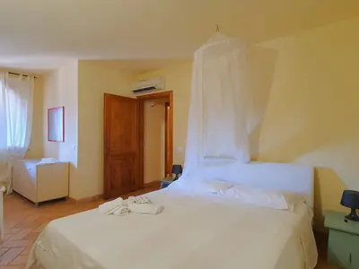 BedRoom BedRoom