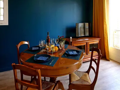 DiningRoom