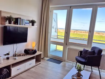 Wohn-Essbereich mit Couch