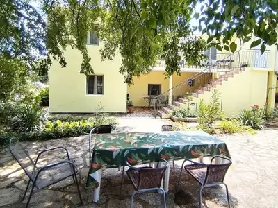 Ferienwohnung für 5 Personen in Gornji Karin 1/8