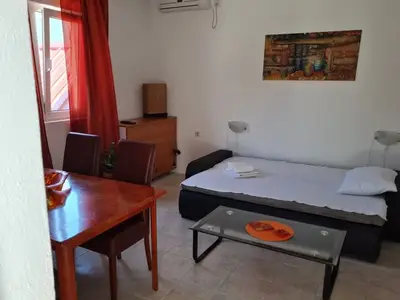 Ferienwohnung für 5 Personen in Gornji Karin 4/9