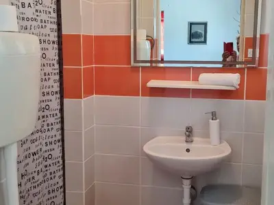 Ferienwohnung für 5 Personen in Gornji Karin 8/9