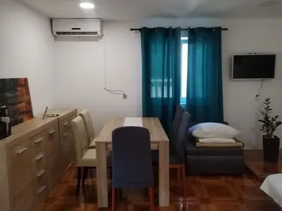 Ferienwohnung für 5 Personen in Gornji Karin 5/8