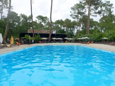 PoolOfHouse