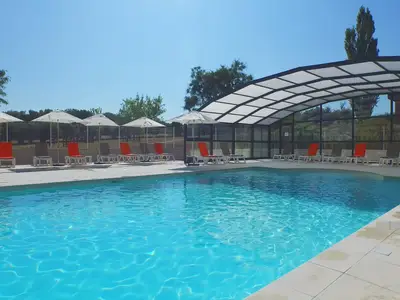 PoolOfHouse