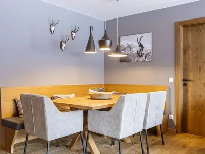 DiningRoom