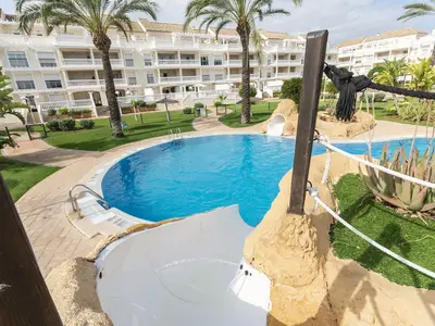 PoolOfHouse