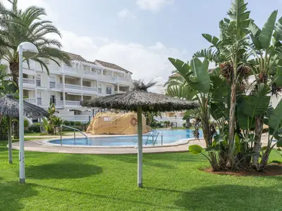 PoolOfHouse