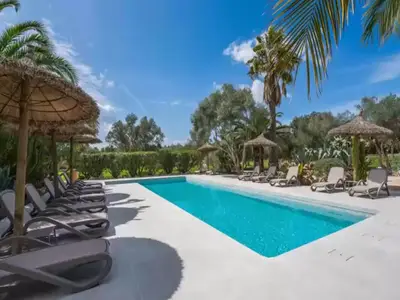 PoolOfHouse