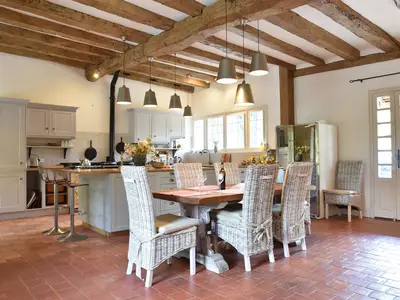 DiningRoom DiningRoom