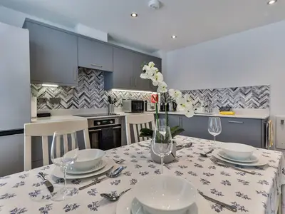 DiningRoom