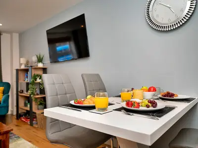 DiningRoom