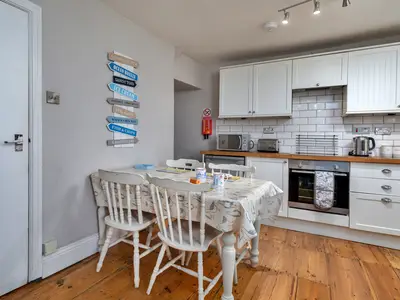 DiningRoom