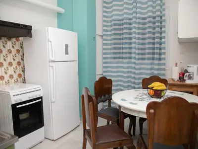 DiningRoom