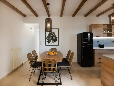 DiningRoom
