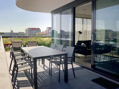 ExteriorSummer