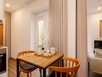 DiningRoom