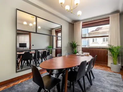 DiningRoom