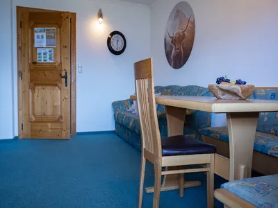 DiningRoom