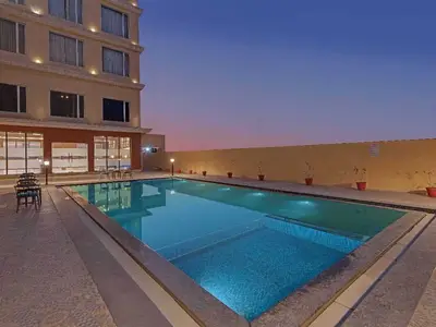 PoolOfHouse