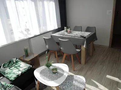 DiningRoom