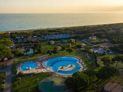 PoolOfHouse